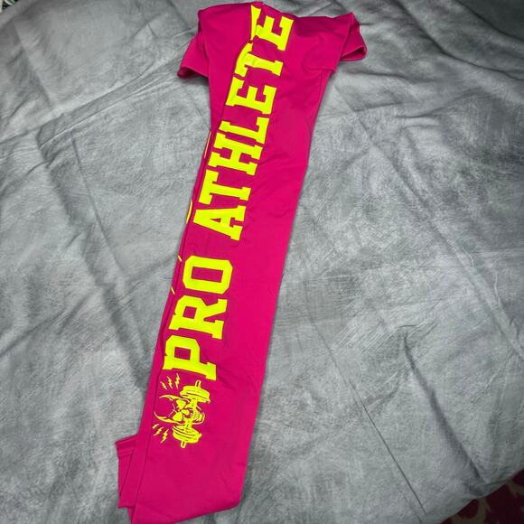 NEW La Bella Mafia Leggings Women S Bright Pink Pro Athlete Logo in Yellow - Picture 4 of 9